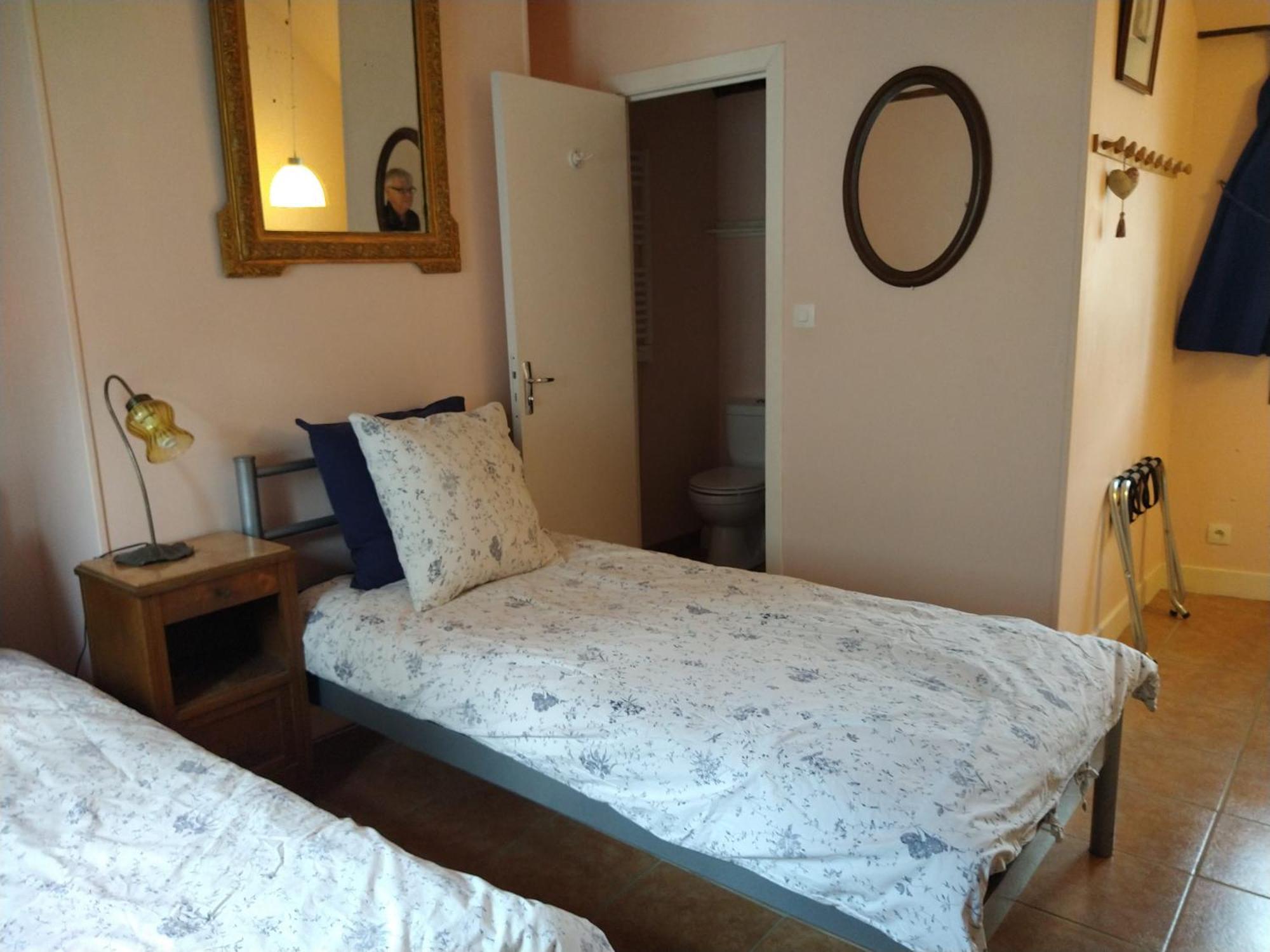 Le Passage Apartman La Charité-sur-Loire Szoba fotó